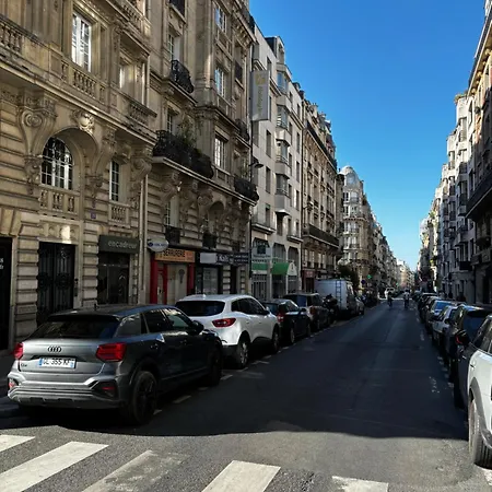 Pretty Montmartre Apartment Paris Exterior photo